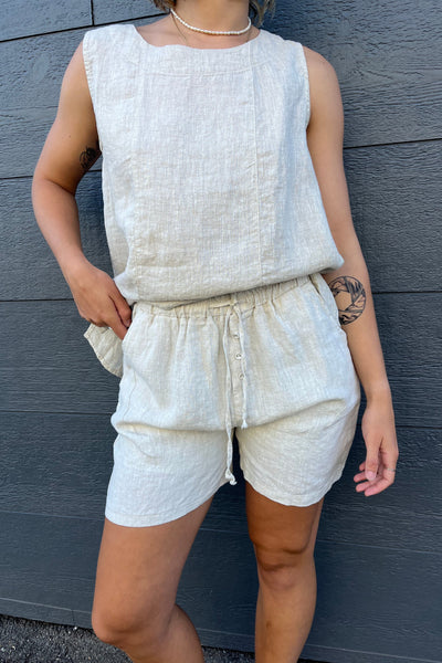 ALEX SHORTS - Beige, Black, Tan