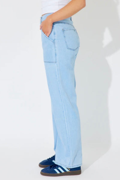 AQUA STRAIGHT LEG JEAN