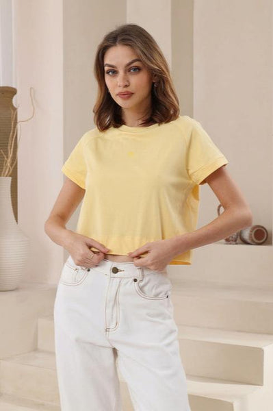 cropped tee